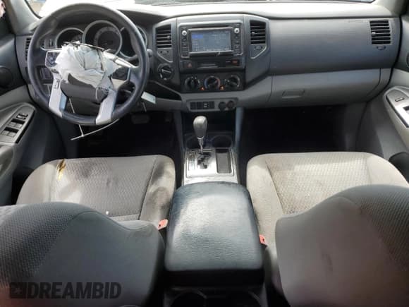 ✅ 2015 Toyota Tacoma • VIN: 3TMLU4EN4FM188024 • Lot: 57964015. Wystawiony na Copart z przebiegiem 153 030 mil. Bezpłatny archiwum sprzedaży aukcyjnych z USA i szczegółowy raport historii pojazdu na DreamBid. Zdjęcie 8.