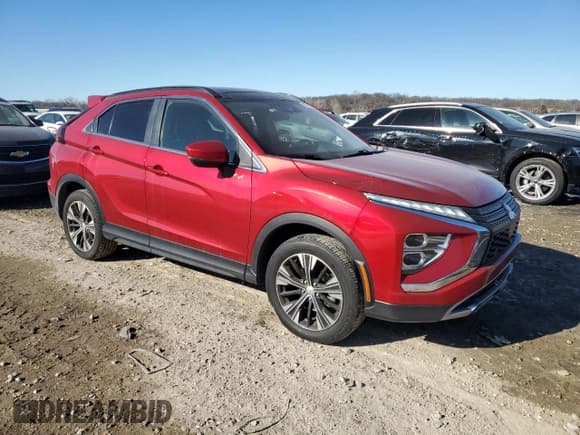 ✅ 2022 Mitsubishi Eclipse Cross SE • VIN: JA4ATWAA8NZ002226 • Lot: 42718015. Wystawiony na Copart z przebiegiem 27 146 mil. Bezpłatny archiwum sprzedaży aukcyjnych z USA i szczegółowy raport historii pojazdu na DreamBid. Zdjęcie 4.