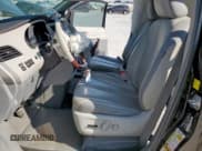 ✅ 2011 Toyota Sienna XLE AAS • VIN: 5TDYK3DC4BS036079 • Лот: 72077325. Опубликован ранее на Copart с пробегом 107 137 миль. Бесплатный доступ к архиву аукционных продаж из США и подробный отчёт об истории автомобиля на DreamBid. Изображение 7.