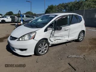 ✅ 2009 Honda Fit Sport • VIN: JHMGE88609S060321 • Lot: 91067815. Listed on Copart with 189,360 mi. Free auction sales archive from the USA and detailed vehicle history report at DreamBid. Image 1.