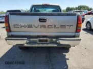 ✅ 2000 Chevrolet Silverado 1500 • VIN: 1GCEK14W5YZ305361 • Lot: 63910894. Listed on Copart with Not provided. Free auction sales archive from the USA and detailed vehicle history report at DreamBid. Image 6.