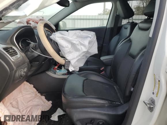 ✅ 2018 Jeep Compass Altitude • VIN: 3C4NJCBB8JT414344 • Lot: 93191135. Listed on Copart with 20,972 mi. Free auction sales archive from the USA and detailed vehicle history report at DreamBid. Image 7.