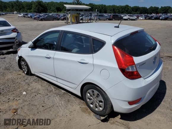 ✅ 2017 Hyundai Accent SE • VIN: KMHCT5AE8HU338936 • Лот: 58450684. Опубликован ранее на Copart с пробегом 98 988 миль. Бесплатный доступ к архиву аукционных продаж из США и подробный отчёт об истории автомобиля на DreamBid. Изображение 2.