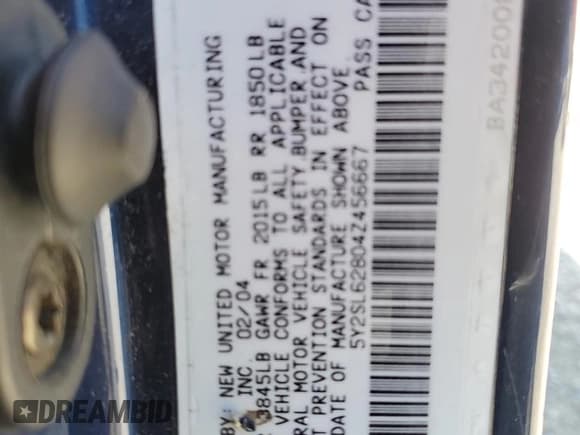 ✅ 2004 Pontiac Vibe • VIN: 5Y2SL62804Z456667 • Лот: 58766815. Опубликован ранее на Copart с пробегом 132 869 миль. Бесплатный доступ к архиву аукционных продаж из США и подробный отчёт об истории автомобиля на DreamBid. Изображение 13.