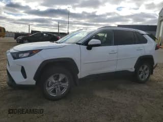 ✅ 2023 Toyota RAV4 Hybrid XLE Premium • VIN: 2T3BWRFV0PW168239 • Lot: 87105625. Wystawiony na Copart z przebiegiem 95 005 mil. Bezpłatny archiwum sprzedaży aukcyjnych z USA i szczegółowy raport historii pojazdu na DreamBid. Zdjęcie 1.