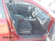 ✅ 2015 Nissan Altima S • VIN: 1N4AL3AP8FC571340 • Lot: 43697989. Wystawiony na IAAI z przebiegiem 114 713 mil. Bezpłatny archiwum sprzedaży aukcyjnych z USA i szczegółowy raport historii pojazdu na DreamBid. Zdjęcie 5.