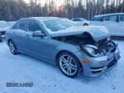 ✅ 2014 Mercedes-Benz C 300 Sport • VIN: WDDGF8AB4EA963695 • Lot: 95183525. Wystawiony na Copart z przebiegiem 155 202 mil. Bezpłatny archiwum sprzedaży aukcyjnych z USA i szczegółowy raport historii pojazdu na DreamBid. Zdjęcie 4.