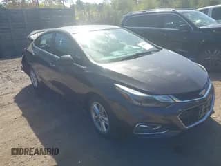 ✅ 2017 Chevrolet Cruze LT • VIN: 1G1BE5SM7H7148424 • Лот: 43260945. Опубликован ранее на IAAI с пробегом 118 225 миль. Бесплатный доступ к архиву аукционных продаж из США и подробный отчёт об истории автомобиля на DreamBid. Изображение 1.