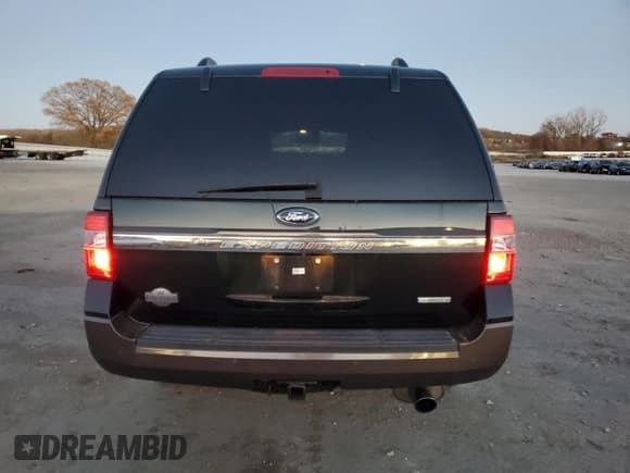 ✅ 2015 Ford Expedition XLT • VIN: 1FMJU1JT4FEF21401 • Lot: 91072175. Wystawiony na Copart z przebiegiem 227 858 mil. Bezpłatny archiwum sprzedaży aukcyjnych z USA i szczegółowy raport historii pojazdu na DreamBid. Zdjęcie 6.