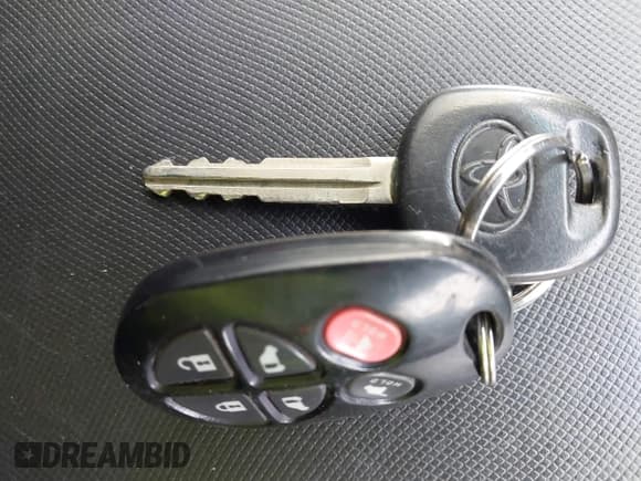 ✅ 2014 Toyota Sienna SE • VIN: 5TDXK3DC3ES453080 • Лот: 43616738. Опубликован ранее на IAAI с пробегом 78 926 миль. Бесплатный доступ к архиву аукционных продаж из США и подробный отчёт об истории автомобиля на DreamBid. Изображение 11.