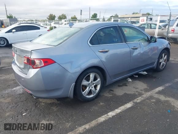 ✅ 2012 Acura TSX • VIN: JH4CU2F48CC020201 • Lot: 43365894. Wystawiony na IAAI z przebiegiem 233 406 mil. Bezpłatny archiwum sprzedaży aukcyjnych z USA i szczegółowy raport historii pojazdu na DreamBid. Zdjęcie 4.