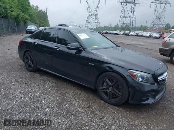 ✅ 2019 Mercedes-Benz C 43 AMG • VIN: 55SWF6EB5KU297002 • Lot: 42274373. Wystawiony na IAAI z przebiegiem 96 241 mil. Bezpłatny archiwum sprzedaży aukcyjnych z USA i szczegółowy raport historii pojazdu na DreamBid. Zdjęcie 1.