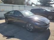 ✅ 2025 Hyundai Elantra Limited • VIN: KMHLP4DG7SU868656 • Лот: 86454355. Опубликован ранее на Copart с пробегом 8 443 миль. Бесплатный доступ к архиву аукционных продаж из США и подробный отчёт об истории автомобиля на DreamBid. Изображение 4.