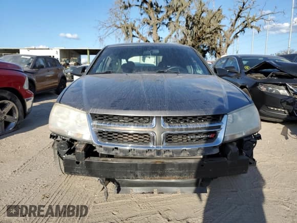✅ 2012 Dodge Avenger SE • VIN: 1C3CDZAB9CN232081 • Lot: 78297244. Wystawiony na Copart z przebiegiem 139 142 mil. Bezpłatny archiwum sprzedaży aukcyjnych z USA i szczegółowy raport historii pojazdu na DreamBid. Zdjęcie 5.