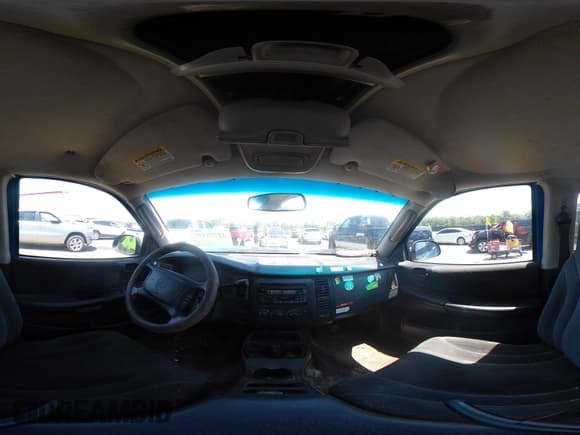 ✅ 2001 Dodge Dakota • VIN: 1B7GL22X81S136040 • Lot: 42771127. Wystawiony na IAAI z przebiegiem Nie podano. Bezpłatny archiwum sprzedaży aukcyjnych z USA i szczegółowy raport historii pojazdu na DreamBid. Zdjęcie 19.