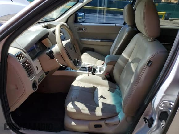 ✅ 2008 Mercury Mariner • VIN: 4M2CU91178KJ04136 • Lot: 60234715. Listed on Copart with 202,444 mi. Free auction sales archive from the USA and detailed vehicle history report at DreamBid. Image 7.