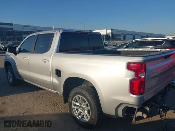 ✅ 2020 Chevrolet Silverado 1500 RST • VIN: 3GCUYEED8LG337566 • Лот: 43453741. Опубликован ранее на IAAI с пробегом 73 495 миль. Бесплатный доступ к архиву аукционных продаж из США и подробный отчёт об истории автомобиля на DreamBid. Изображение 3.