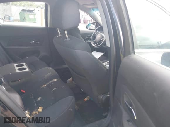 ✅ 2016 Chevrolet Cruze LT • VIN: 1G1PE5SB1G7147210 • Lot: 42985811. Listed on IAAI with 107,935 mi. Free auction sales archive from the USA and detailed vehicle history report at DreamBid. Image 8.