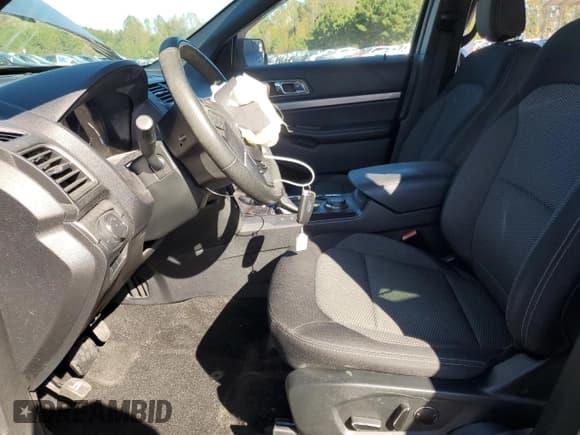 ✅ 2018 Ford Explorer XLT • VIN: 1FM5K8D80JGC65052 • Lot: 86637055. Wystawiony na Copart z przebiegiem 97 809 mil. Bezpłatny archiwum sprzedaży aukcyjnych z USA i szczegółowy raport historii pojazdu na DreamBid. Zdjęcie 7.