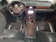 ✅ 2008 Ford Taurus Limited • VIN: 1FAHP28W78G126237 • Lot: 73811354. Wystawiony na Copart z przebiegiem 86 490 mil. Bezpłatny archiwum sprzedaży aukcyjnych z USA i szczegółowy raport historii pojazdu na DreamBid. Zdjęcie 8.