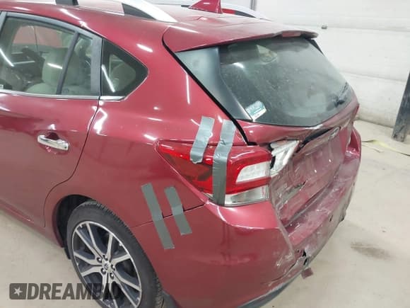 ✅ 2018 Subaru Impreza Limited • VIN: 4S3GTAT67J3743847 • Lot: 43014036. Listed on IAAI with 63,156 mi. Free auction sales archive from the USA and detailed vehicle history report at DreamBid. Image 17.