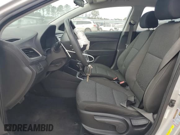 ✅ 2021 Hyundai Accent SE • VIN: 3KPC24A66ME132114 • Лот: 83557834. Опубликован ранее на Copart с пробегом 67 144 миль. Бесплатный доступ к архиву аукционных продаж из США и подробный отчёт об истории автомобиля на DreamBid. Изображение 7.