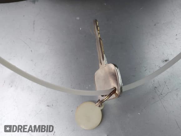 ✅ 1998 Toyota Avalon XL • VIN: 4T1BF18B6WU243196 • Lot: 43674986. Listed on IAAI with 173,838 mi. Free auction sales archive from the USA and detailed vehicle history report at DreamBid. Image 11.