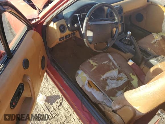 ✅ 1993 Mazda MX-5 Miata • VIN: JM1NA3516P1410716 • Lot: 76819584. Wystawiony na Copart z przebiegiem Nie podano. Bezpłatny archiwum sprzedaży aukcyjnych z USA i szczegółowy raport historii pojazdu na DreamBid. Zdjęcie 8.