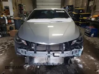 ✅ 2017 Chevrolet Cruze LT • VIN: 1G1BE5SM8H7153454 • Lot: 39254743. Wystawiony na Copart z przebiegiem 70 889 mil. Bezpłatny archiwum sprzedaży aukcyjnych z USA i szczegółowy raport historii pojazdu na DreamBid. Zdjęcie 5.