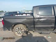 ✅ 2022 Chevrolet Silverado 1500 RST • VIN: 1GCUYEED5NZ126800 • Лот: 42528225. Опубликован ранее на IAAI с пробегом 77 824 миль. Бесплатный доступ к архиву аукционных продаж из США и подробный отчёт об истории автомобиля на DreamBid. Изображение 18.