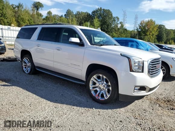 ✅ 2018 GMC Yukon XL SLT • VIN: 1GKS1GKC1JR183898 • Lot: 86068485. Listed on Copart with 111,472 mi. Free auction sales archive from the USA and detailed vehicle history report at DreamBid. Image 4.
