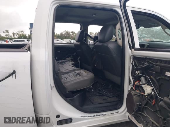 ✅ 2016 Ram 1500 Express • VIN: 1C6RR6KG6GS189169 • Lot: 43311868. Listed on IAAI with 129,096 mi. Free auction sales archive from the USA and detailed vehicle history report at DreamBid. Image 8.