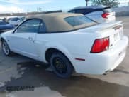 ✅ 2000 Ford Mustang GT • VIN: 1FAFP45X7YF290769 • Лот: 43770278. Опубликован ранее на IAAI с пробегом 61 585 миль. Бесплатный доступ к архиву аукционных продаж из США и подробный отчёт об истории автомобиля на DreamBid. Изображение 3.