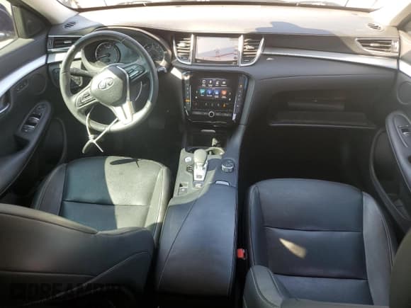 ✅ 2019 Infiniti QX50 Luxe • VIN: 3PCAJ5M32KF106523 • Lot: 89452125. Wystawiony na Copart z przebiegiem 102 209 mil. Bezpłatny archiwum sprzedaży aukcyjnych z USA i szczegółowy raport historii pojazdu na DreamBid. Zdjęcie 8.