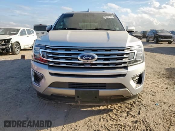 ✅ 2019 Ford Expedition Limited • VIN: 1FMJU1KT0KEA11135 • Lot: 93454185. Wystawiony na Copart z przebiegiem 71 104 mil. Bezpłatny archiwum sprzedaży aukcyjnych z USA i szczegółowy raport historii pojazdu na DreamBid. Zdjęcie 5.
