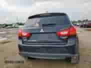 2015 Mitsubishi Outlander ES с VIN 4A4AP3AU0FE027416, выставлен на аукционе Copart как лот 70058505 с пробегом 145 410 миль миль и Списание • Salvage title. История ставок и продаж доступна на DreamBid. Изображение 6.