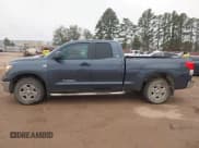 ✅ 2010 Toyota Tundra • VIN: 5TFRM5F15AX003218 • Lot: 43840743. Wystawiony na IAAI z przebiegiem 232 392 mil. Bezpłatny archiwum sprzedaży aukcyjnych z USA i szczegółowy raport historii pojazdu na DreamBid. Zdjęcie 17.