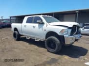 ✅ 2018 Ram 2500 Big Horn • VIN: 3C6UR5ML8JG233489 • Lot: 41915497. Wystawiony na IAAI z przebiegiem 43 381 mil. Bezpłatny archiwum sprzedaży aukcyjnych z USA i szczegółowy raport historii pojazdu na DreamBid. Zdjęcie 1.