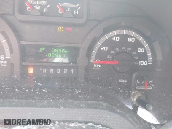 ✅ 2011 Ford Econoline Cargo Commercial • VIN: 1FTNE1EW4BDA28924 • Lot: 42454108. Listed on IAAI with 182,961 mi. Free auction sales archive from the USA and detailed vehicle history report at DreamBid. Image 7.