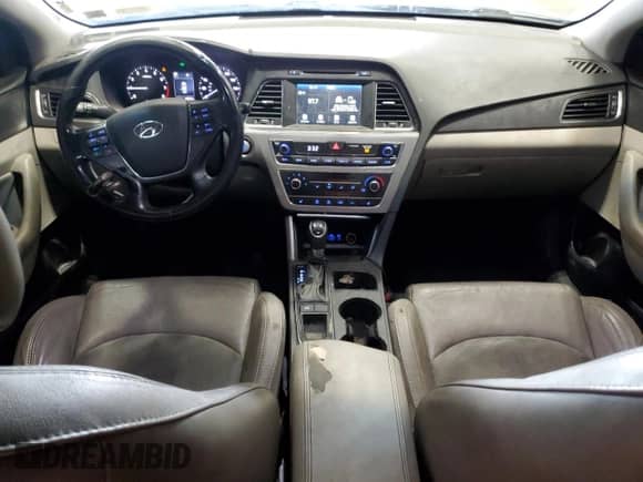 2016 Hyundai Sonata Sport z VIN 5NPE34AF0GH393552, wystawiony jako Copart lot #87261295 z przebiegiem 168 915 mil mil oraz Szkoda całkowita • Salvage title. Historia ofert i sprzedaży dostępna na DreamBid. Obrazek 8.