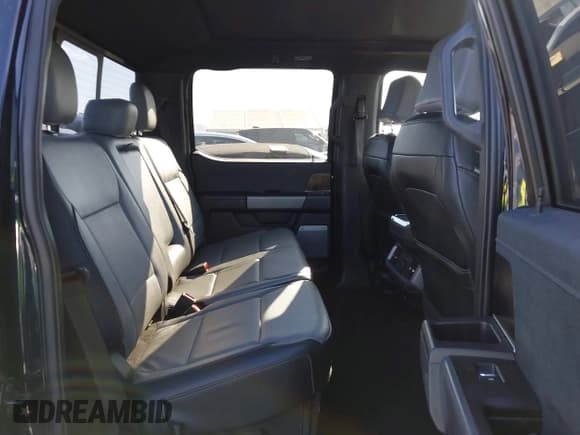 ✅ 2022 Ford F-150 Lightning Pro • VIN: 1FT6W1EV8NWG04113 • Лот: 41765532. Опубликован ранее на IAAI с пробегом 48 990 миль. Бесплатный доступ к архиву аукционных продаж из США и подробный отчёт об истории автомобиля на DreamBid. Изображение 8.