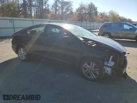 2020 Hyundai Elantra SEL z VIN 5NPD84LF0LH605967, wystawiony jako Copart lot #82641045 z przebiegiem 20 456 mil mil oraz Szkoda całkowita • Salvage title. Historia ofert i sprzedaży dostępna na DreamBid. Obrazek 4.