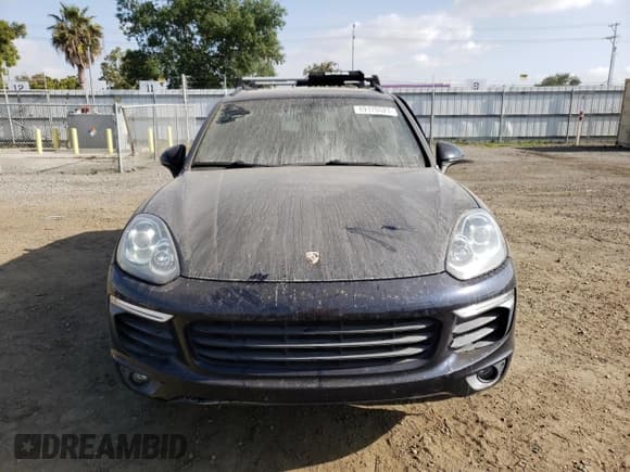 ✅ 2016 Porsche Cayenne • VIN: WP1AA2A23GKA09382 • Lot: 49170523. Listed on Copart with 87,880 mi. Free auction sales archive from the USA and detailed vehicle history report at DreamBid. Image 5.