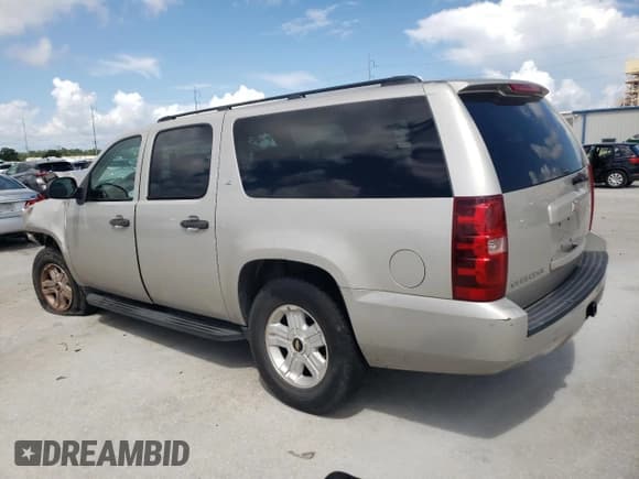 ✅ 2008 Chevrolet Suburban Commercial • VIN: 1GNFC16J78R161970 • Lot: 65910715. Wystawiony na Copart z przebiegiem Nie podano. Bezpłatny archiwum sprzedaży aukcyjnych z USA i szczegółowy raport historii pojazdu na DreamBid. Zdjęcie 2.