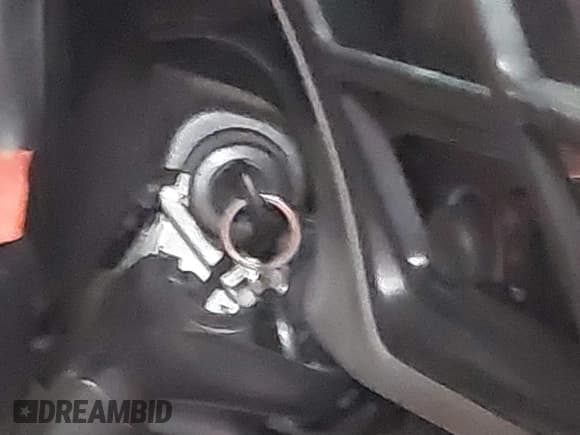 ✅ 2006 Chevrolet Silverado 2500HD LT1 • VIN: 1GCHK23DX6F210487 • Lot: 40915744. Listed on IAAI with Not provided. Free auction sales archive from the USA and detailed vehicle history report at DreamBid. Image 11.