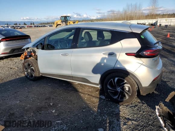✅ 2023 Chevrolet Bolt EV 2LT • VIN: 1G1FX6S01P4201164 • Lot: 48258555. Wystawiony na Copart z przebiegiem 2 204 mil. Bezpłatny archiwum sprzedaży aukcyjnych z USA i szczegółowy raport historii pojazdu na DreamBid. Zdjęcie 2.