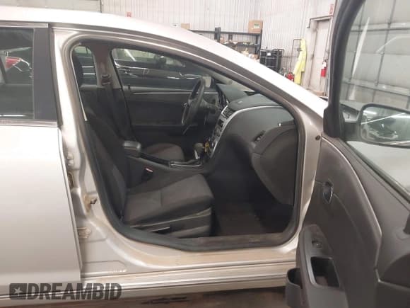 ✅ 2011 Chevrolet Malibu 1LT • VIN: 1G1ZC5EU8BF356213 • Лот: 43162785. Опубликован ранее на IAAI с пробегом 178 143 миль. Бесплатный доступ к архиву аукционных продаж из США и подробный отчёт об истории автомобиля на DreamBid. Изображение 5.