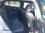 ✅ 2017 Mercedes-Benz GLA 250 • VIN: WDCTG4GB6HJ334721 • Lot: 43449446. Wystawiony na IAAI z przebiegiem 116 981 mil. Bezpłatny archiwum sprzedaży aukcyjnych z USA i szczegółowy raport historii pojazdu na DreamBid. Zdjęcie 8.