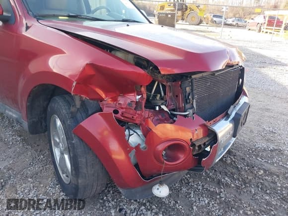 ✅ 2012 Ford Escape Limited • VIN: 1FMCU9EG9CKA00045 • Лот: 41497020. Опубликован ранее на IAAI с пробегом 67 144 миль. Бесплатный доступ к архиву аукционных продаж из США и подробный отчёт об истории автомобиля на DreamBid. Изображение 6.