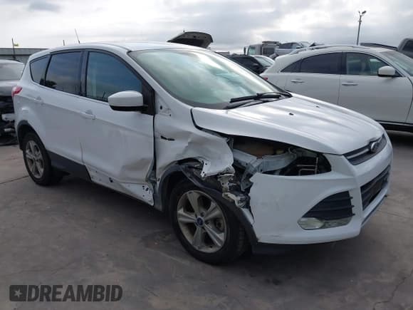 ✅ 2014 Ford Escape SE • VIN: 1FMCU9G90EUC00429 • Lot: 43505870. Listed on IAAI with 120,101 mi. Free auction sales archive from the USA and detailed vehicle history report at DreamBid. Image 1.